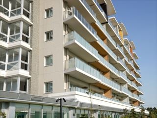 汚れていたら古びて見える。建物の資産価値さげてませんか?